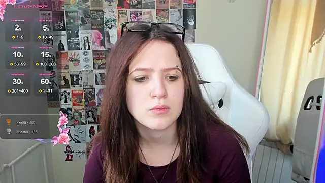 Anora Miller online show from February 13, 2026, 9:09 am