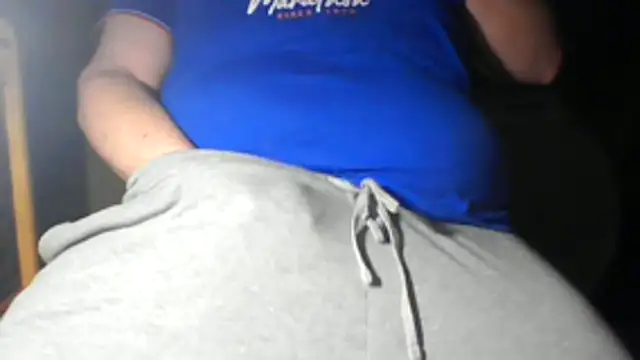 Snapshot of bigcumfrench chatting on March 29, 2026, 3:41 am bigcumfrench online show from March 29, 2026, 3:41 am