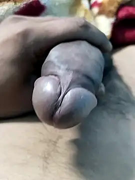 yourcharm4593 online show from November 22, 2025, 5:50 am