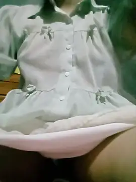 Snapshot of Micky_baby chatting on June 16, 2026, 6:41 pm Micky baby online show from June 16, 2026, 6:41 pm