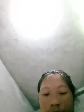 Snapshot of Micky_baby chatting on June 23, 2026, 6:33 am Micky baby online show from June 23, 2026, 6:33 am