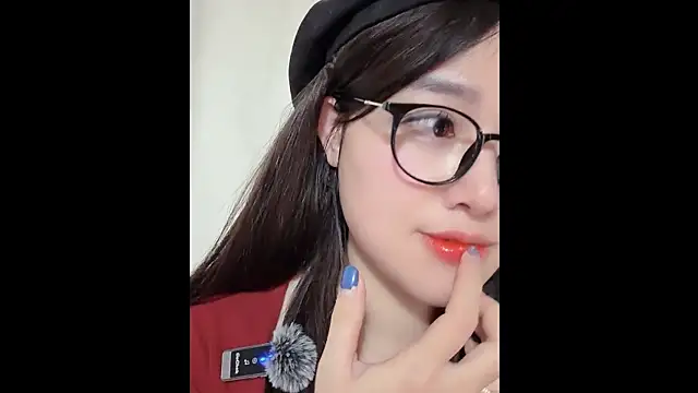 MiCandy-Lovee online show from November 24, 2025, 6:30 pm