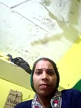 Neelurajpoot122 online show from November 14, 2025, 11:47 am