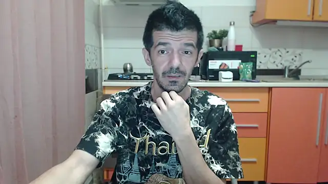 Snapshot of Dale_E chatting on December 18, 2025, 5:23 am Dale E online show from December 18, 2025, 5:23 am