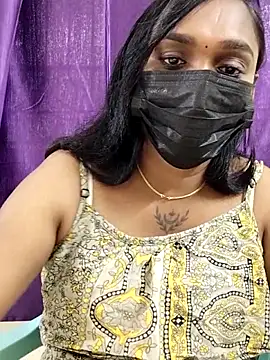 Snapshot of Dharshini98 chatting on November 13, 2025, 5:55 am Dharshini98 online show from November 13, 2025, 5:55 am