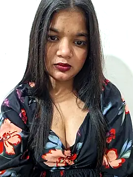 DIMPLE-GIRL88 online show from December 17, 2025, 5:51 pm