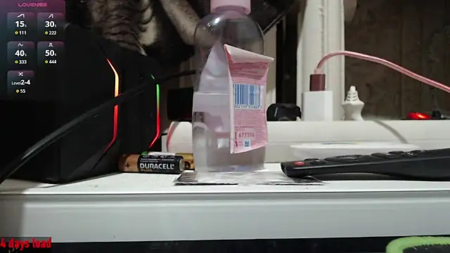 Snapshot of friendly__guy chatting on November 15, 2025, 10:08 am friendly guy online show from November 15, 2025, 10:08 am