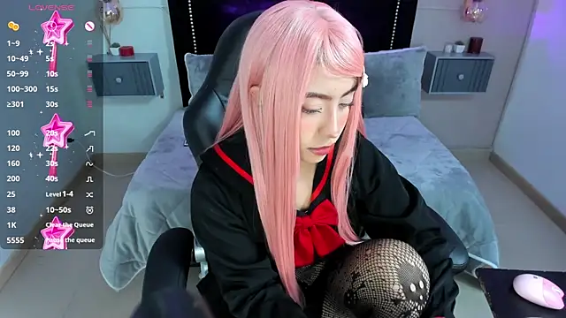 conny tanakaa online show from November 28, 2025, 3:01 pm