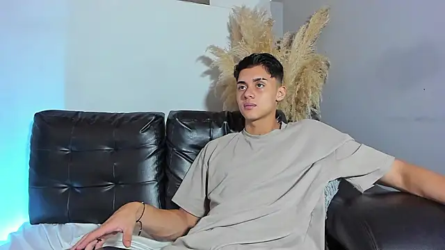 ZeusBrant online show from March 20, 2026, 1:45 pm