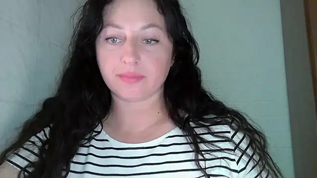 MelinaAx online show from June 26, 2026, 8:42 am