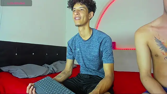 kaiborman00 online show from April 13, 2026, 3:10 am