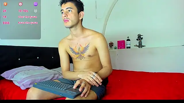 kaiborman00 online show from February 7, 2026, 2:52 am