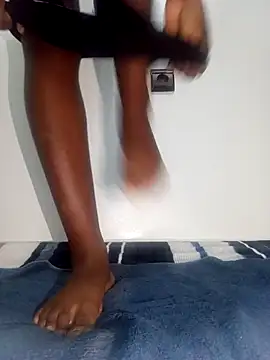 Snapshot of mirna96 chatting on November 19, 2025, 8:42 pm mirna96 online show from November 19, 2025, 8:42 pm