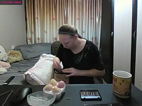 JenniDeep online show from January 13, 2026, 1:42 am