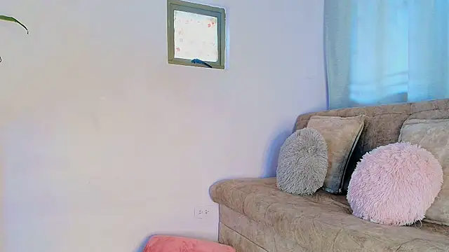 lizzy kane online show from February 12, 2026, 8:19 pm