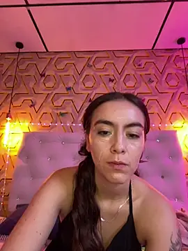 MelanyyJhonson15 online show from February 23, 2026, 3:19 am