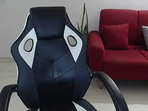 SeleneeRousse online show from March 19, 2026, 12:54 am