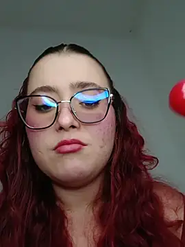 Snapshot of selene_rouse_ chatting on April 24, 2026, 1:07 am selene rouse online show from April 24, 2026, 1:07 am