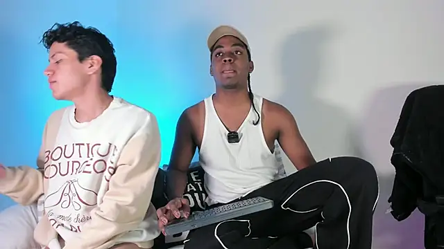 Snapshot of Mark_Nico chatting on March 15, 2026, 10:33 am Mark Nico online show from March 15, 2026, 10:33 am