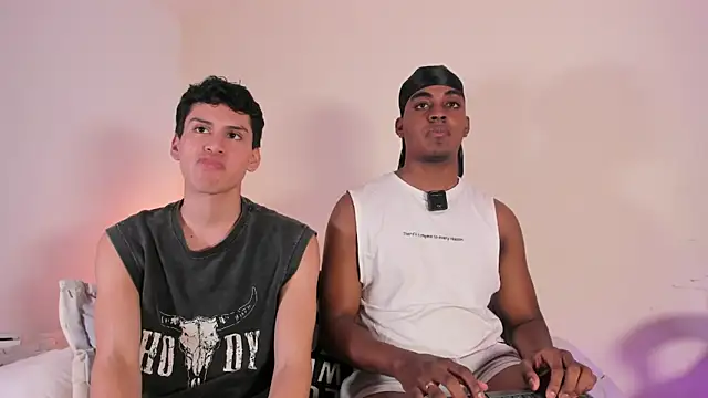 Snapshot of Mark_Nico chatting on February 11, 2026, 6:13 am Mark Nico online show from February 11, 2026, 6:13 am