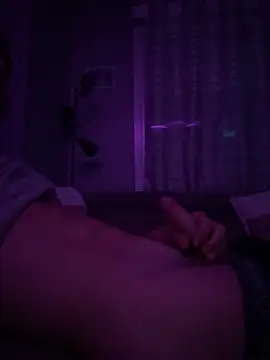 lucpompot online show from March 23, 2026, 8:14 am