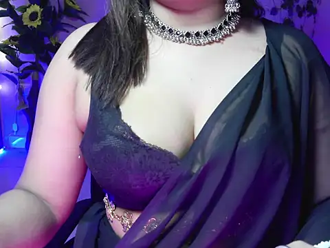 Saira Hotty online show from February 8, 2026, 3:48 am