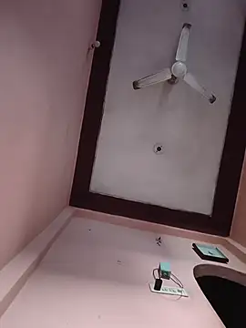 Ritik143jhil online show from January 15, 2026, 9:56 am