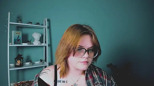 lika pop online show from November 23, 2025, 9:41 am