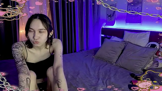 gollytiana online show from April 19, 2026, 6:10 pm