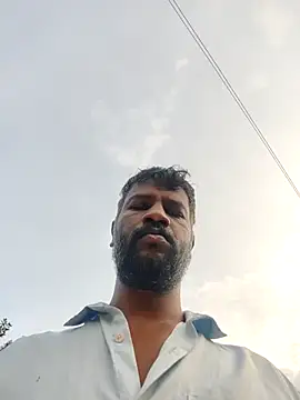 Snapshot of Paramkeerthi chatting on July 21, 2026, 1:19 am Paramkeerthi online show from July 21, 2026, 1:19 am