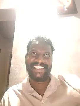 Snapshot of Paramkeerthi chatting on July 18, 2026, 8:45 am Paramkeerthi online show from July 18, 2026, 8:45 am