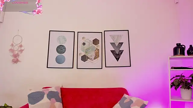 tamibaby7 online show from January 12, 2026, 3:35 am