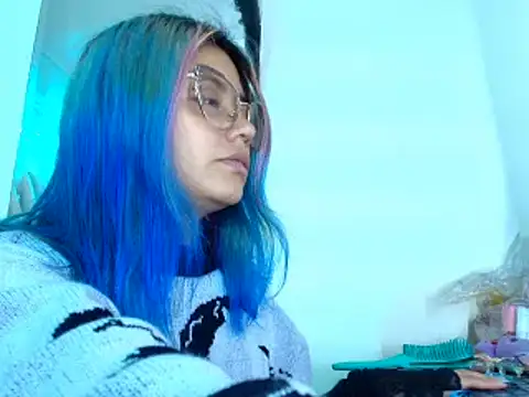 Snapshot of tsuky_nekoo chatting on November 18, 2025, 1:10 am tsuky nekoo online show from November 18, 2025, 1:10 am