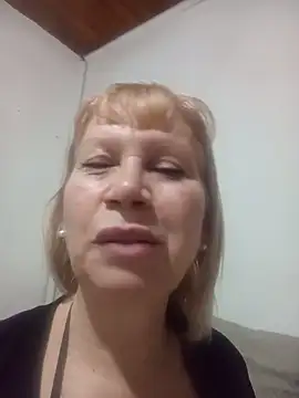 SexyMilf1211 online show from May 28, 2026, 12:22 pm