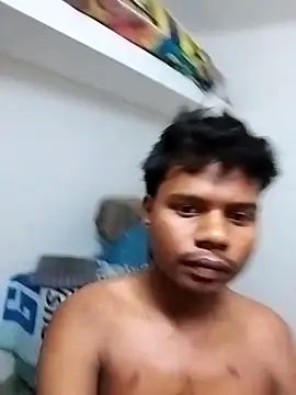 banty05 online show from April 18, 2026, 7:18 pm