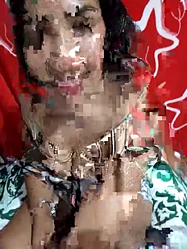 MiaaCastro online show from November 18, 2025, 10:24 pm