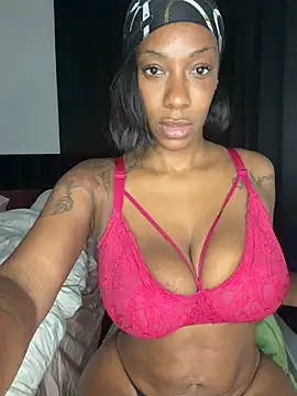 Drekacakez online show from July 31, 2026, 9:01 pm