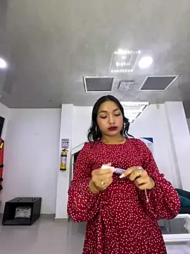 Lianna Smith  online show from March 6, 2026, 3:34 am