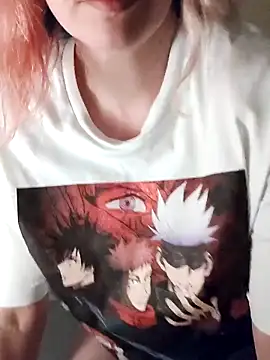 Snapshot of DevaBlu chatting on November 14, 2025, 3:05 pm DevaBlu online show from November 14, 2025, 3:05 pm