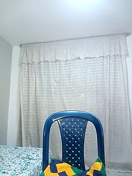 CelesteAlvarez1989 online show from December 1, 2025, 9:37 pm