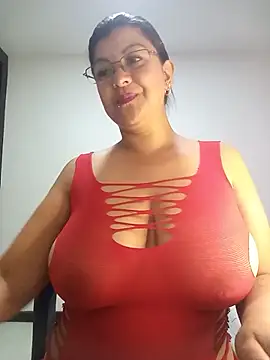 CelesteAlvarez1989 online show from May 15, 2026, 6:00 am