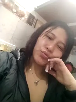 Snapshot of Kitty_25x chatting on November 15, 2025, 1:04 pm Kitty 25x online show from November 15, 2025, 1:04 pm