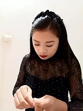 sara-xx online show from January 12, 2026, 2:29 am