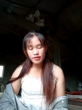 Snapshot of sorry-yeu chatting on November 17, 2025, 4:49 am sorry-yeu online show from November 17, 2025, 4:49 am