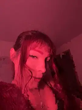 Snapshot of Blacktrinity chatting on November 16, 2025, 10:35 pm Blacktrinity online show from November 16, 2025, 10:35 pm