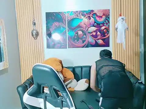 Snapshot of lunabustygirl chatting on November 15, 2025, 3:54 am lunabustygirl online show from November 15, 2025, 3:54 am