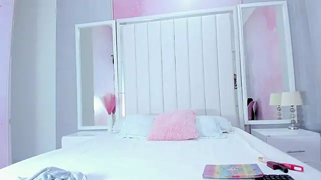 arietta skinny online show from March 6, 2026, 12:00 pm