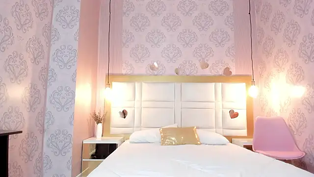 arietta skinny online show from February 16, 2026, 11:42 am