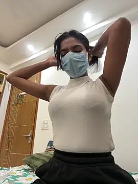 sexyayeshadesi online show from May 20, 2026, 6:05 pm