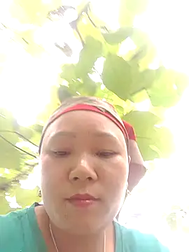 hoami-hot online show from December 3, 2025, 1:28 am